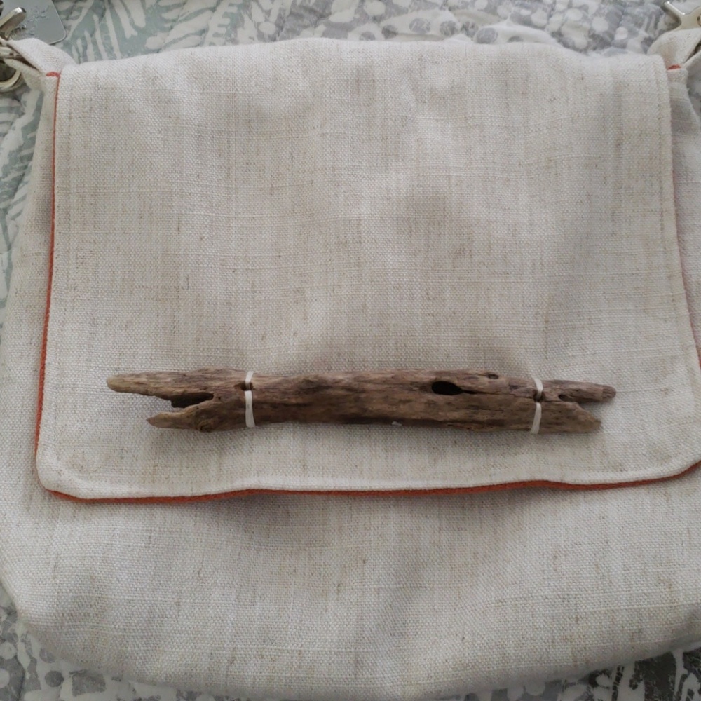 Boutique Purse - Picture 2 of 4